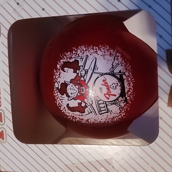 Fender Christmas Bulb Elf playing drums - Picture 4 of 4